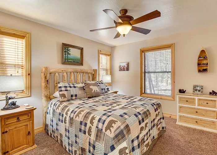 Holiday home Rustic Lakeside On 3 Acres W/ Nature Views! Pinetop-Lakeside