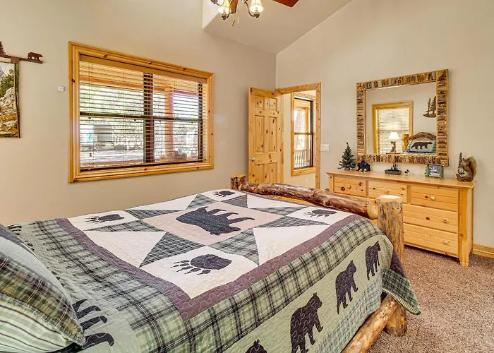 Rustic Lakeside On 3 Acres W/ Nature Views! Pinetop-Lakeside
