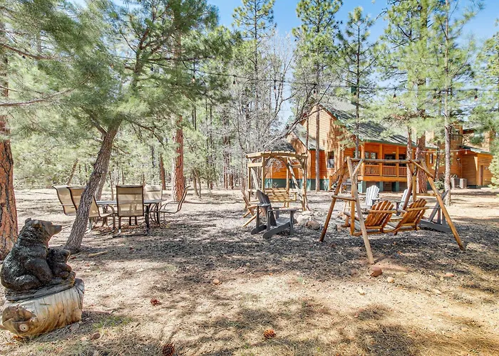 Holiday home Rustic Lakeside On 3 Acres W/ Nature Views! *