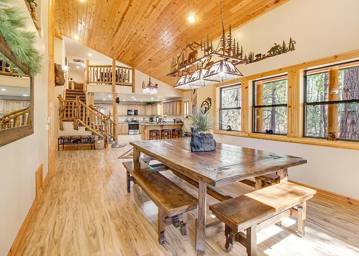 Rustic Lakeside On 3 Acres W/ Nature Views! * Pinetop-Lakeside
